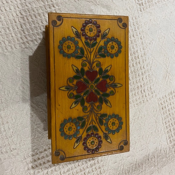 Vintage Jewelry Box 1955 - Picture 2 of 8